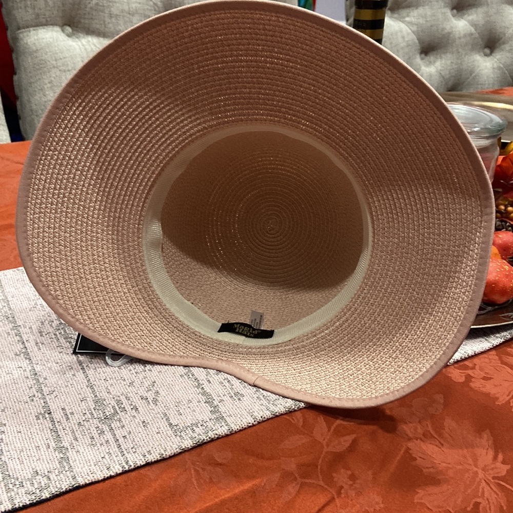 Boho hat - Picture 2 of 2